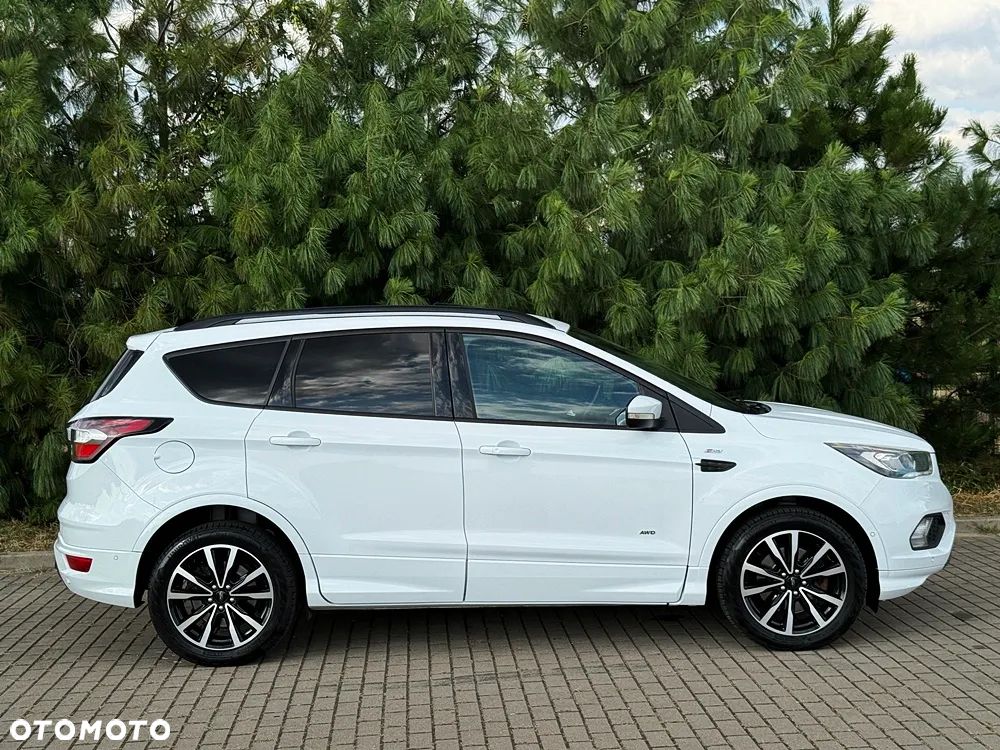 Ford Kuga 2.0 TDCi 4x4 ST-Line - 15