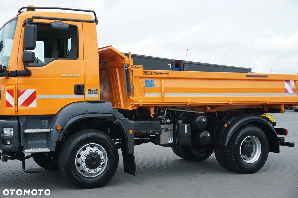 MAN TGM / 18.250 / E 6 / 4 X 4 / WYWROTKA 3 STRONNA / ŁAD. 10 060 KG / JAK NOWY - 27