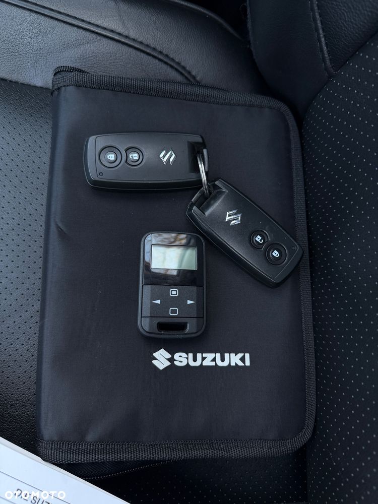 Suzuki Grand Vitara 1.9 DDiS Premium EU5 - 37