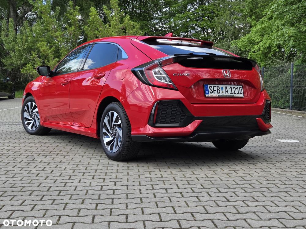 Honda Civic 1.0 i-VTEC Turbo CVT Elegance - 4