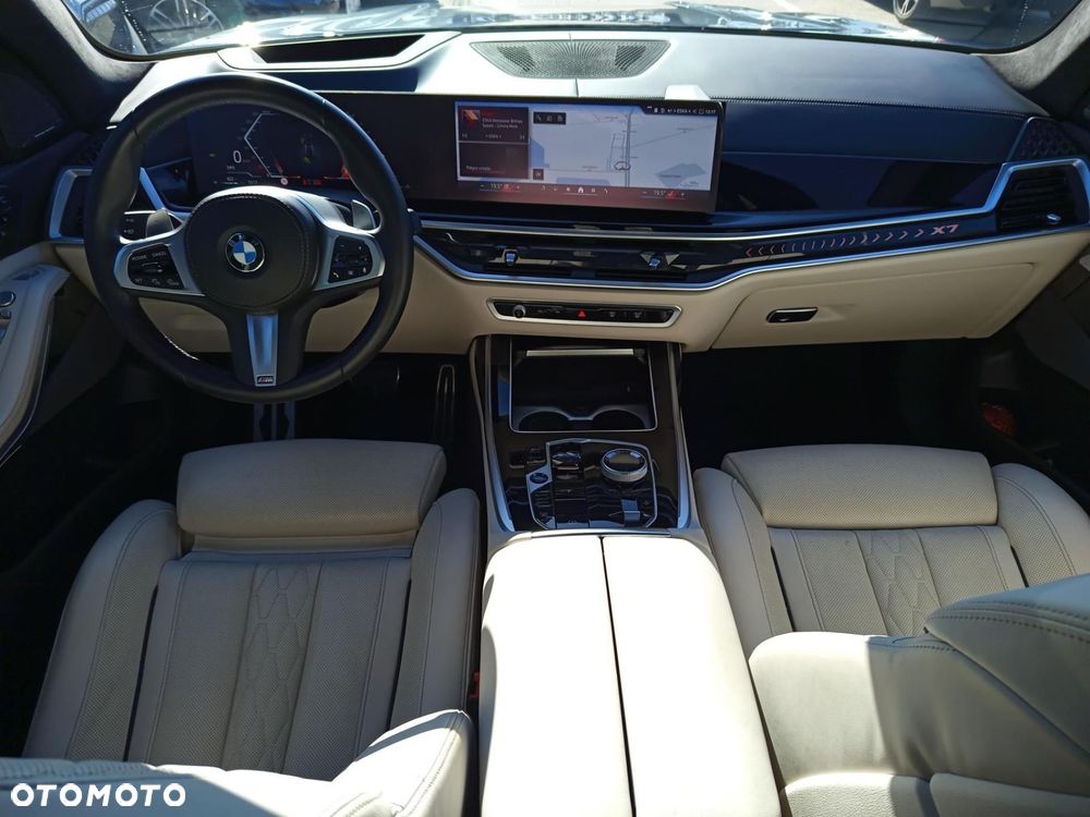BMW X7 - 15