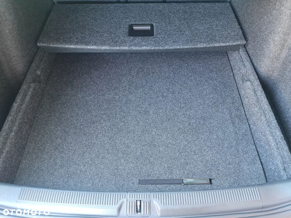 Skoda Octavia 1.2 TSI Ambiente - 32