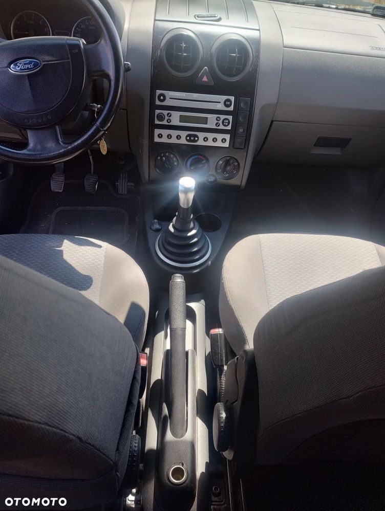Ford Fusion 1.4 TDCI + - 4