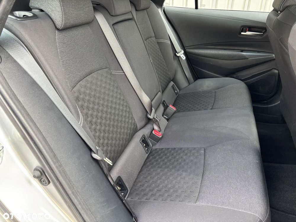 Toyota Corolla 2.0 Hybrid Comfort - 10