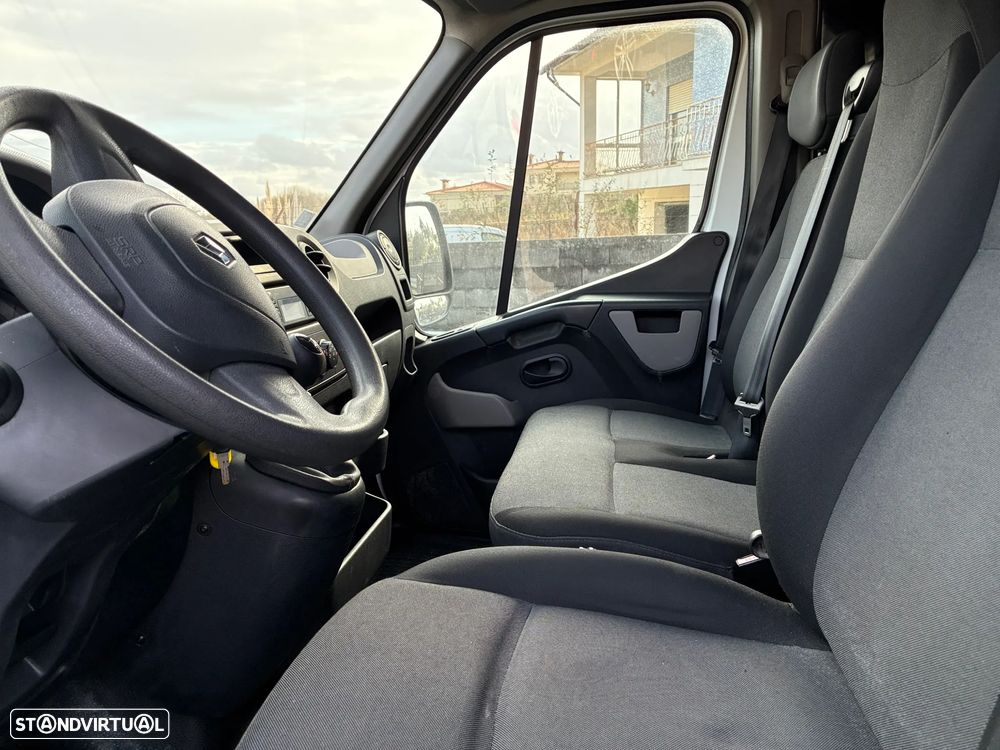 Renault Master 2.3 dCi L1H2 3.5T 100 - 3