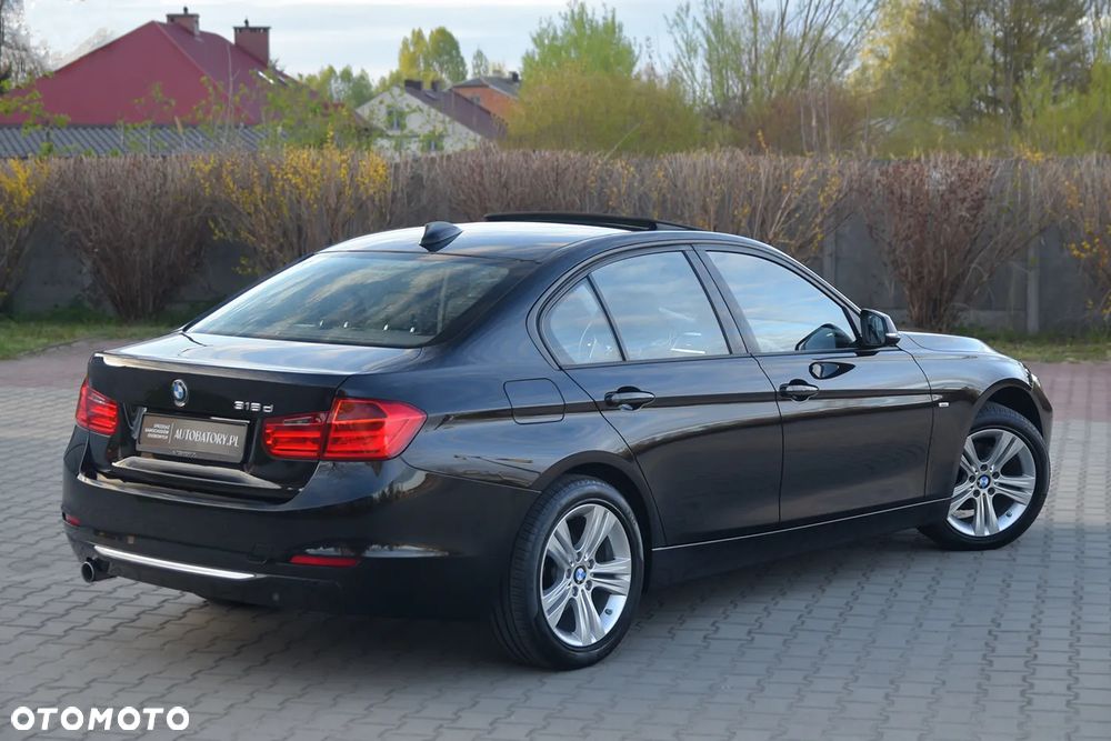 BMW Seria 3 318d - 15