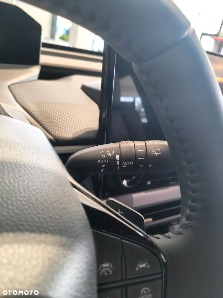 Subaru E-Outback - 17