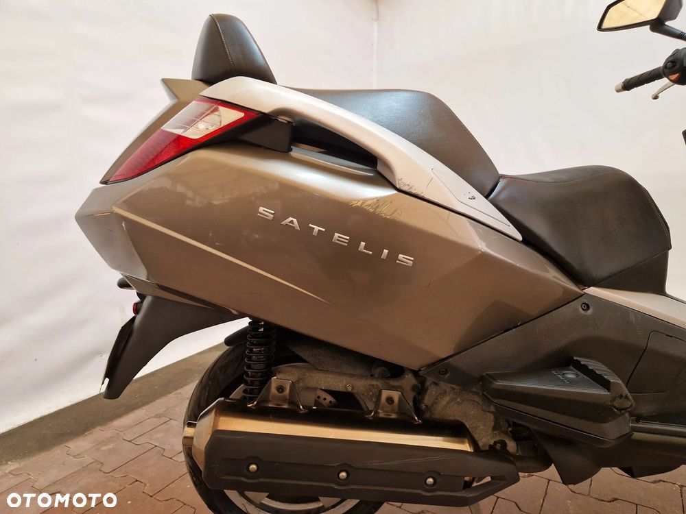 Peugeot Satelis - 17