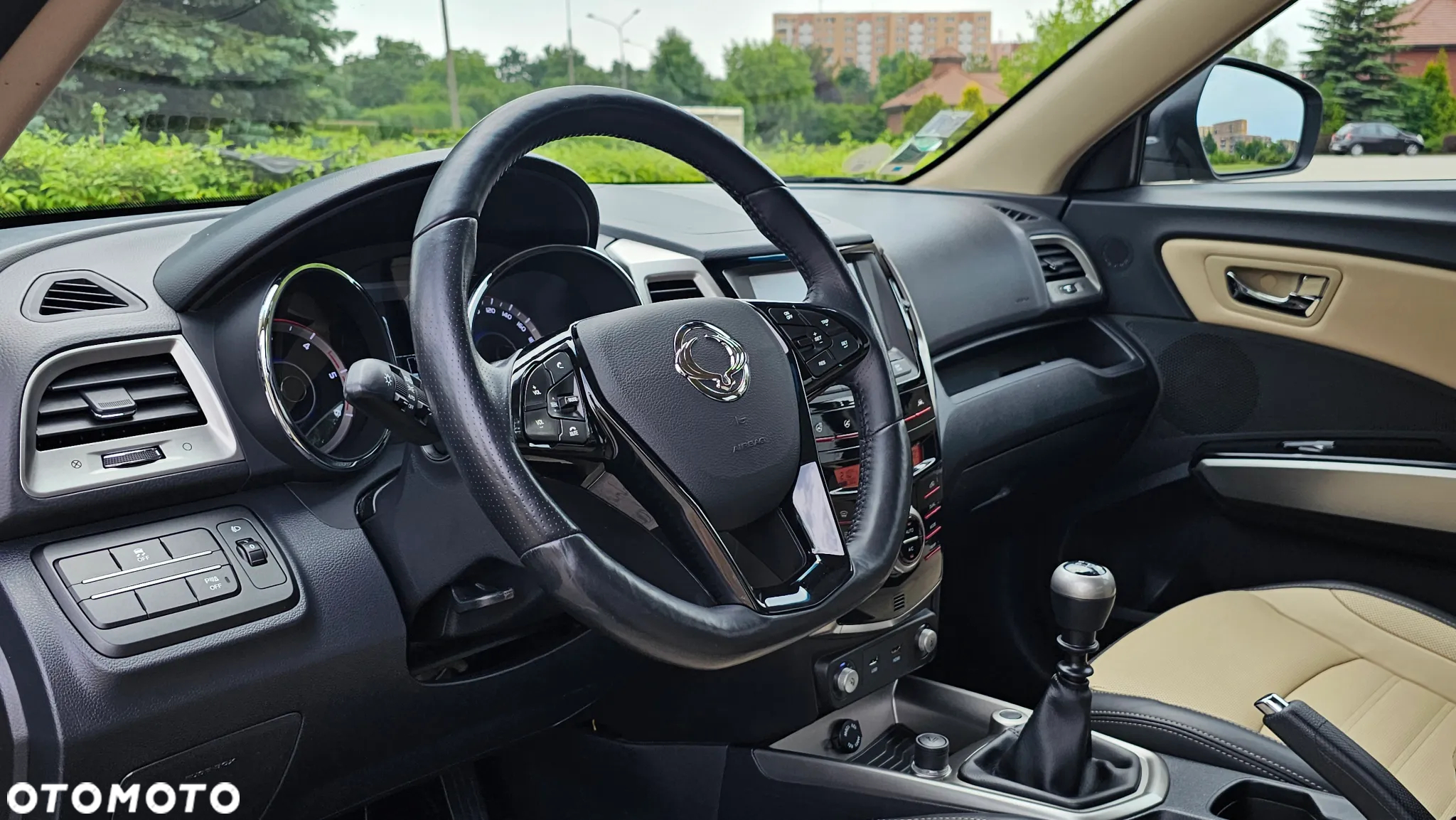 SsangYong/KGM Tivoli - 22