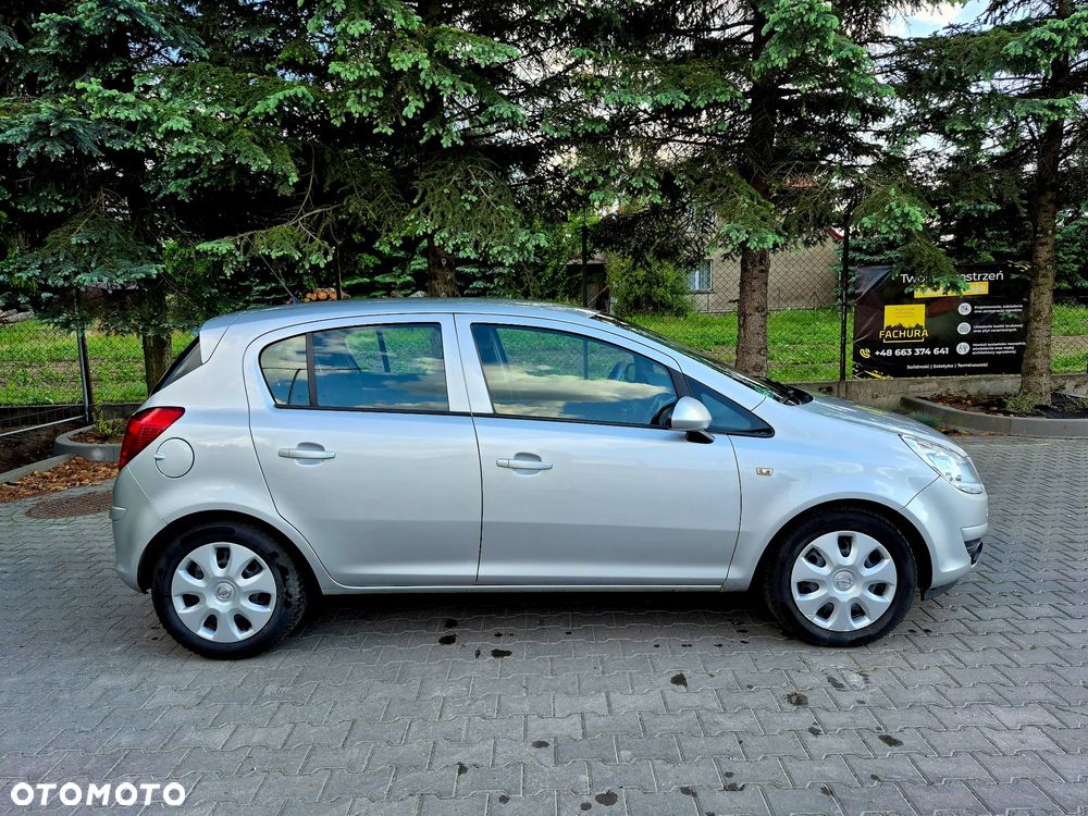 Opel Corsa - 16