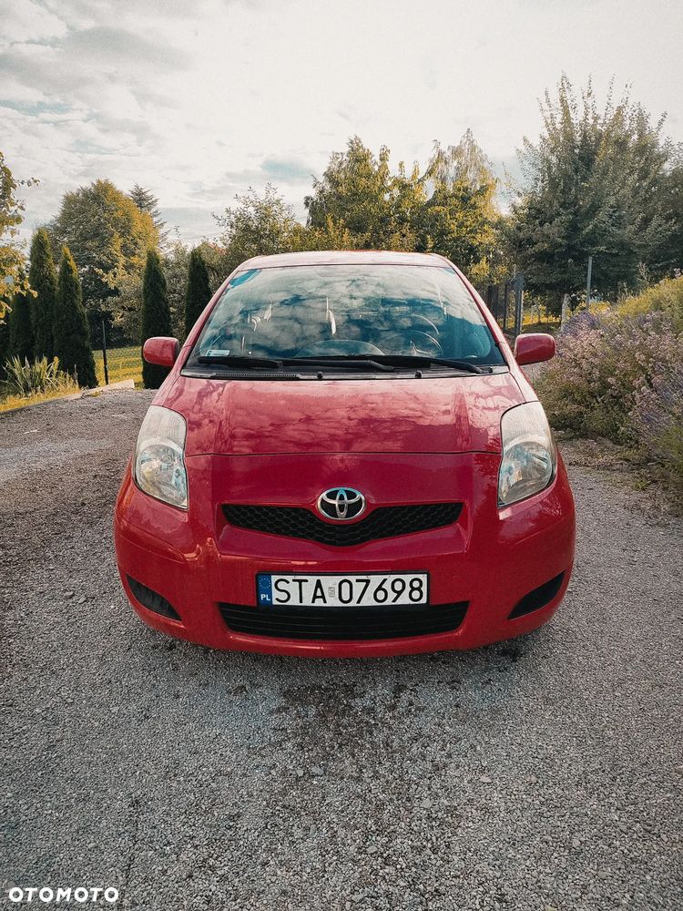 Toyota Yaris - 8