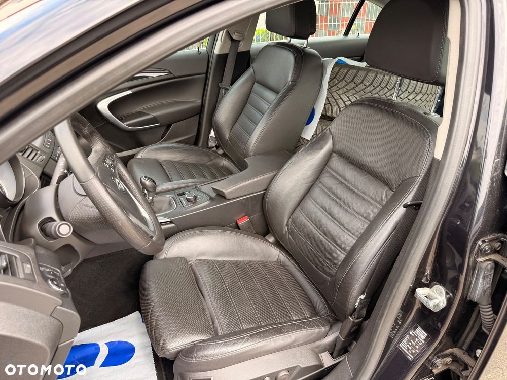 Opel Insignia 2.8 T V6 Cosmo 4x4 - 21