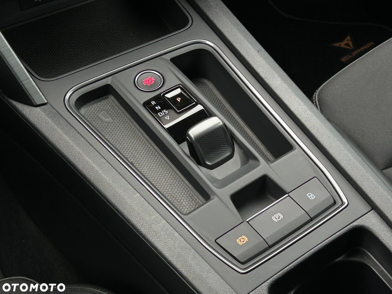 Cupra Formentor 1.5 TSI DSG - 25