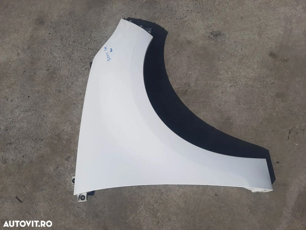 aripa dreapta fata renault scenic 3 jzo 2009-2012 - 2