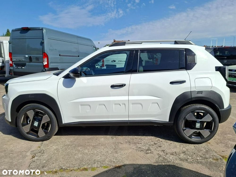 Fiat Grande Panda 1.2 mHEV La Prima eDCT - 4