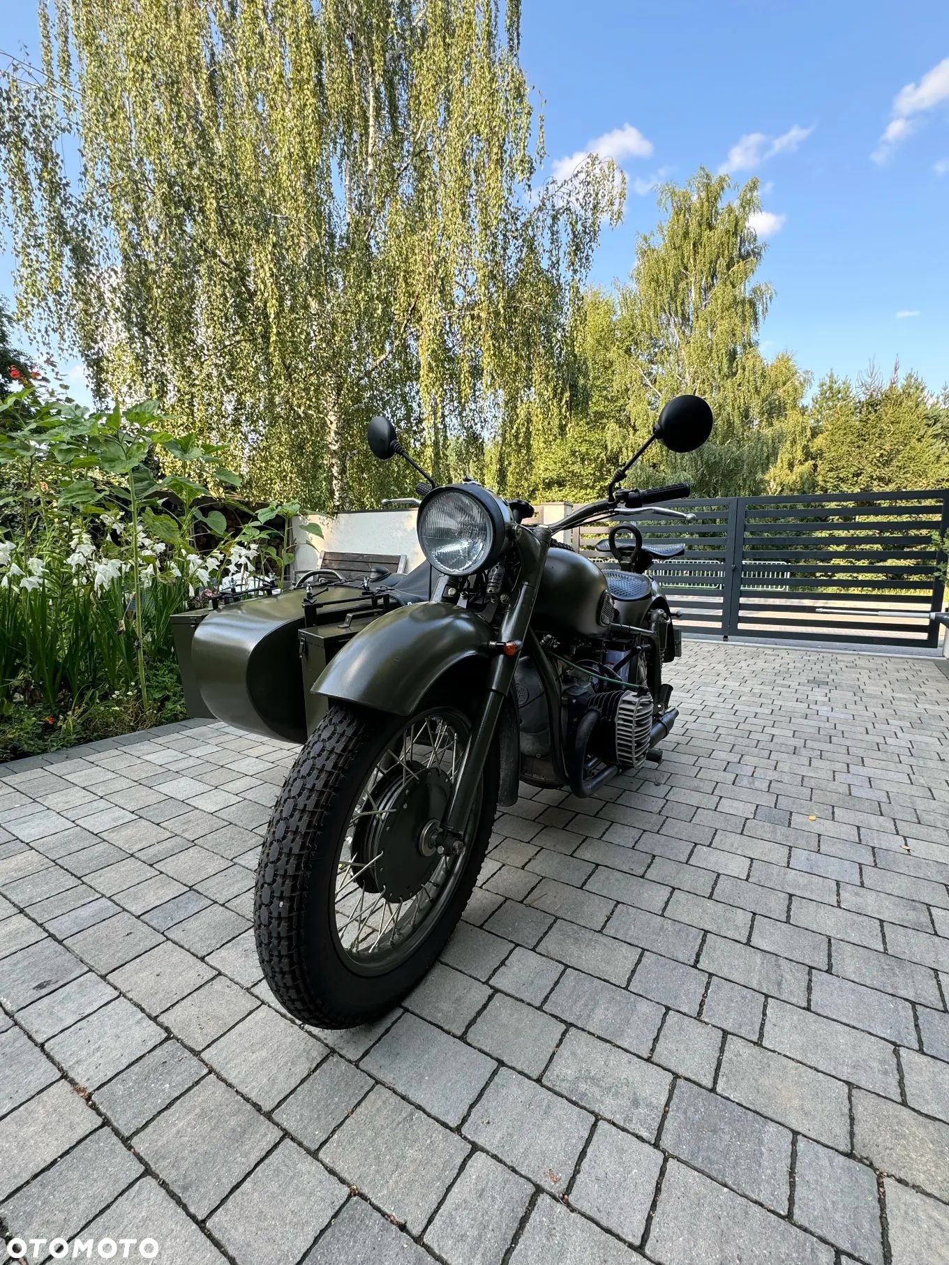 Dniepr K 750 - 1