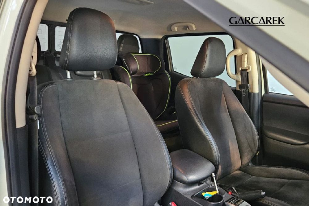 Mercedes-Benz Klasa X - 16