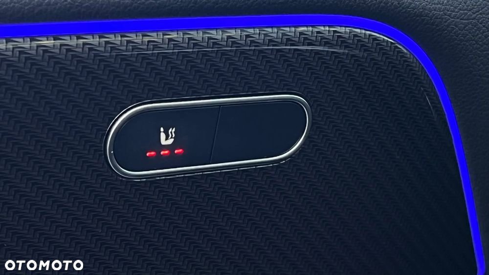 Mercedes-Benz GLA 200 AMG Line - 20