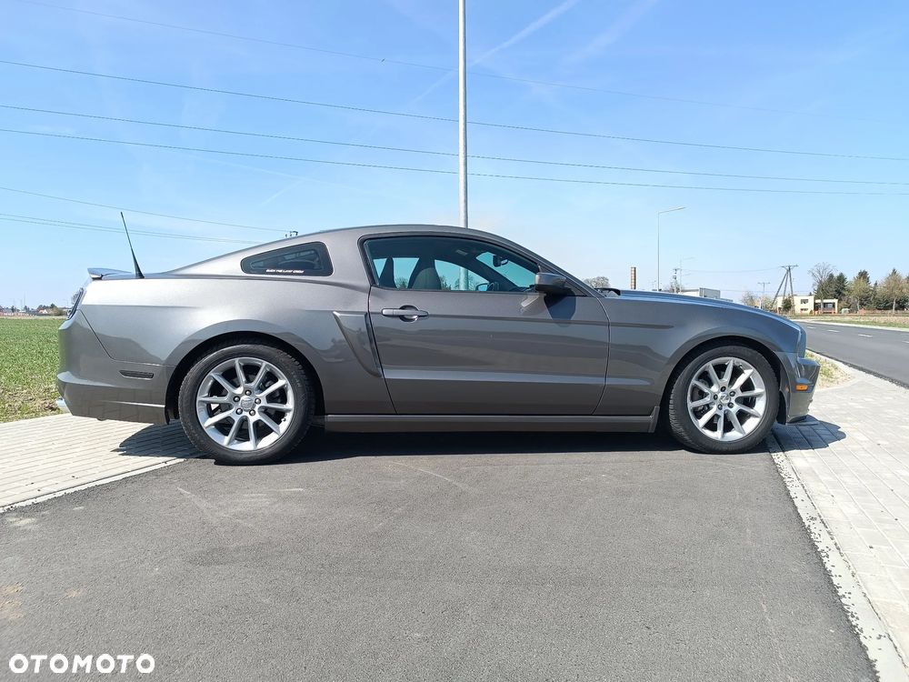 Ford Mustang 3.7 V6 - 5