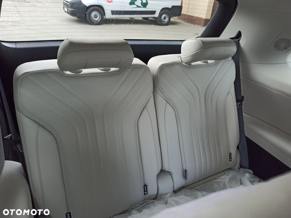 Geely M9 - 14