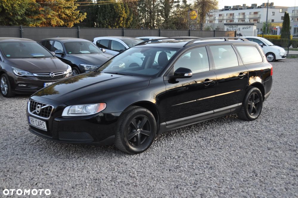 Volvo V70 2.0 - 18