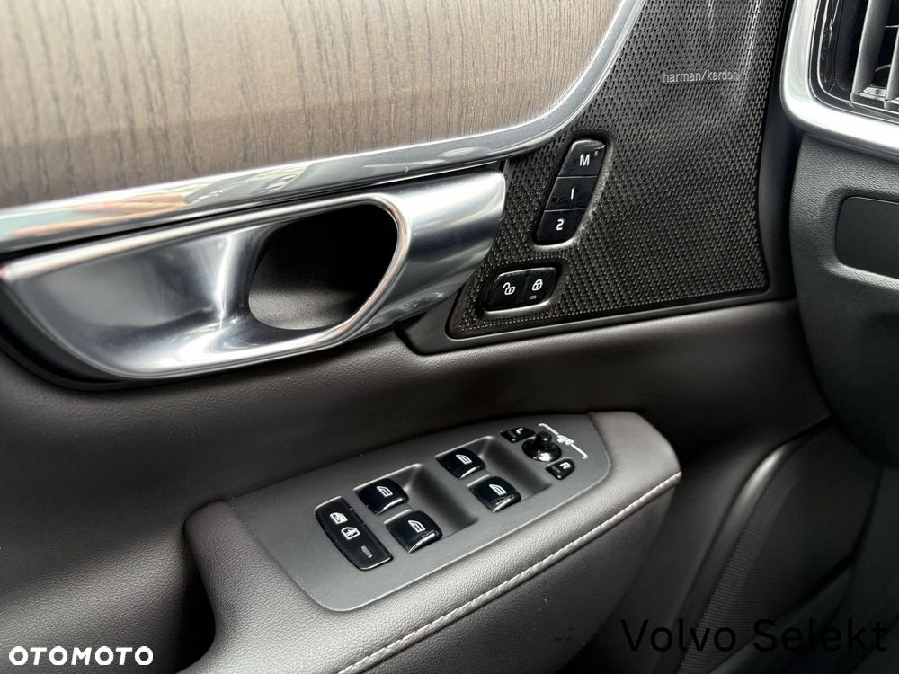 Volvo S90 - 19