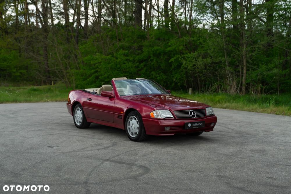 Mercedes-Benz SL - 1
