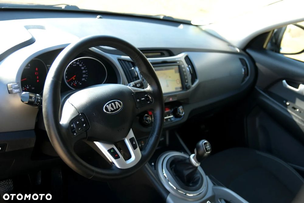 Kia Sportage 1.6 GDI Business Line 2WD - 24