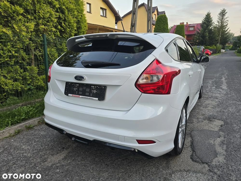 Ford Focus 1.0 EcoBoost 99g Trend Sport - 12