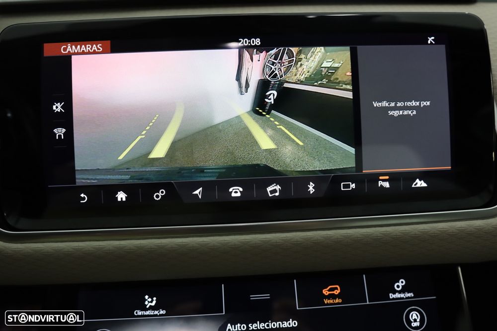 Land Rover Range Rover Velar 2.0 D R-Dynamic HSE - 15