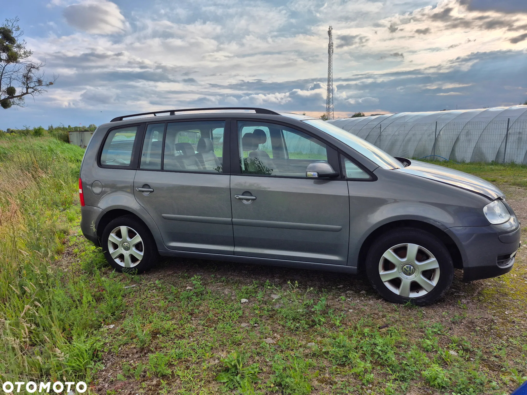 Volkswagen Touran 1.4 TSI Trendline - 4