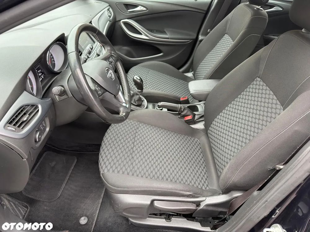 Opel Astra 1.6 CDTI Enjoy - 33