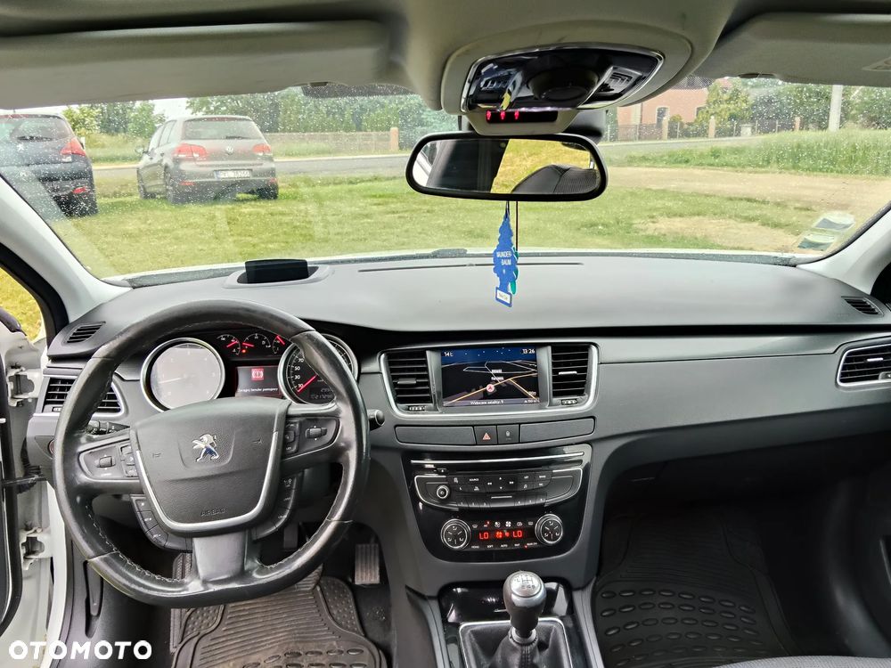 Peugeot 508 HDi FAP 165 Allure - 12