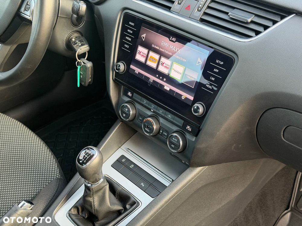 Skoda Octavia 1.4 TSI Ambition - 33