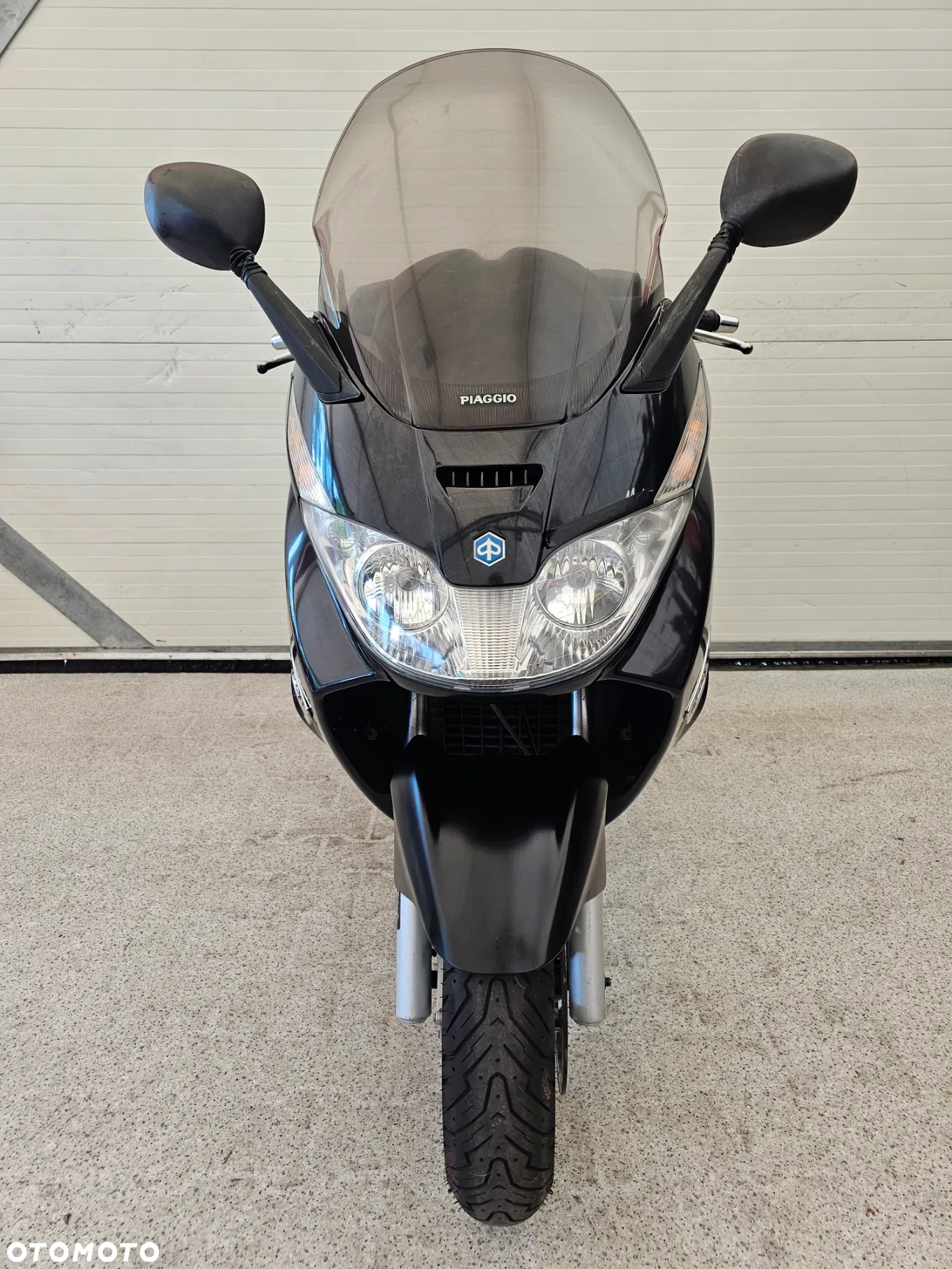 Piaggio X9 - 12