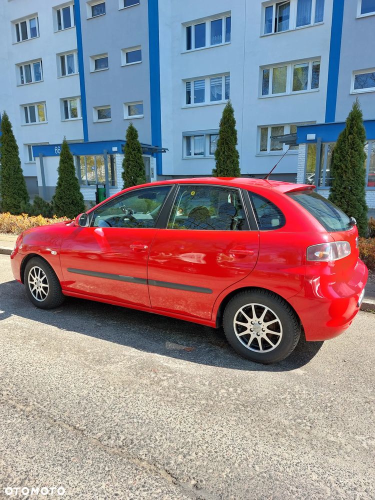 Seat Ibiza 1.4 16V Sport - 2