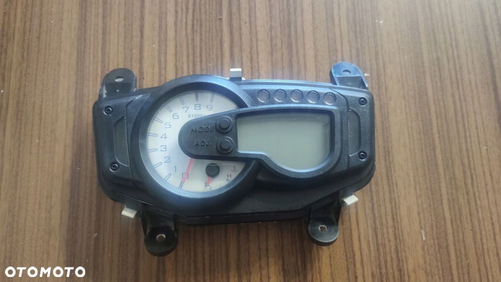 EU LICZNIK ZEGARY QUAD KYMCO MXU 700 2016r - 1