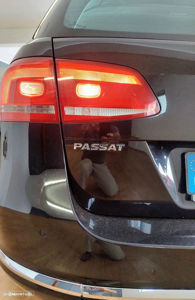 VW Passat Variant 2.0 TDi Confortline - 14