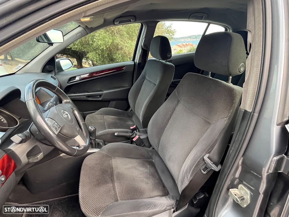 Opel Astra 1.7 CDTi Elegance - 21