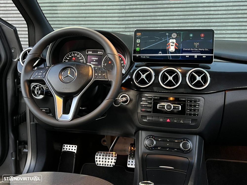 Mercedes-Benz B 180 CDI BlueEFFICIENCY Aut. - 18