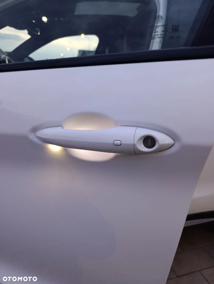 Alfa Romeo Stelvio 2.0 Turbo 16V AT8-Q4 Ti - 10