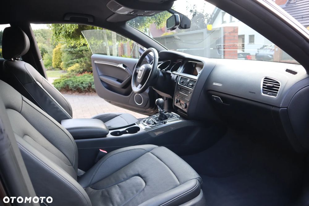 Audi S5 Coupé 4.2 Quattro - 10