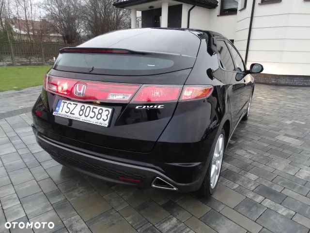 Honda Civic 1.8i-VTEC i-SHIFT Executive - 14