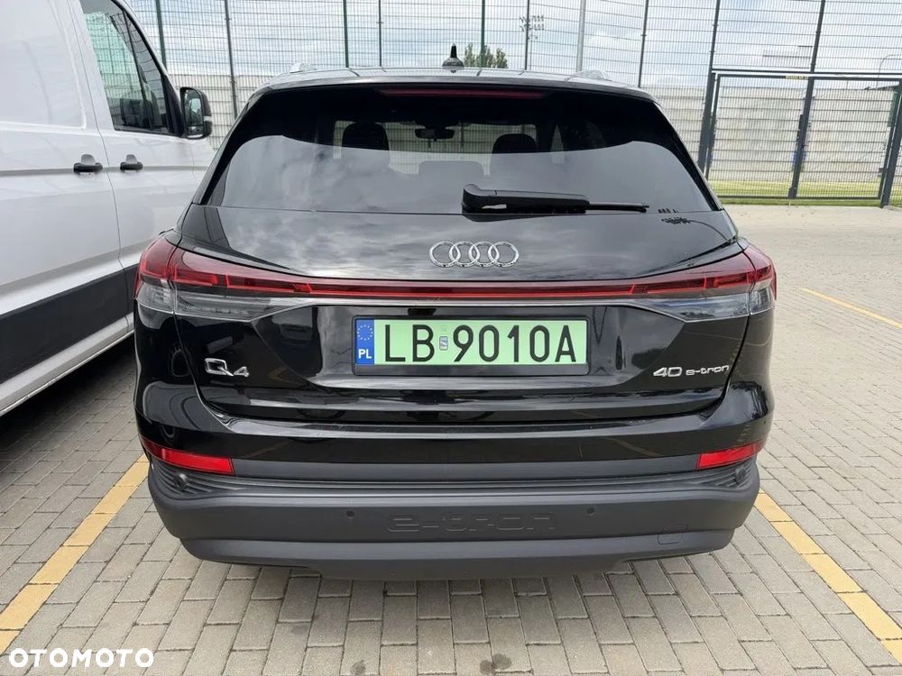 Audi Q4 e-tron - 13