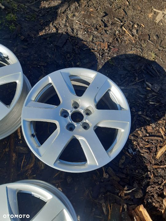 Felgi Aluminiowe Audi A7 A-7 17 Cali 7Jx17H2 ET 25 4G8601025H Nowe Oryginał Alufelgi alusy - 4