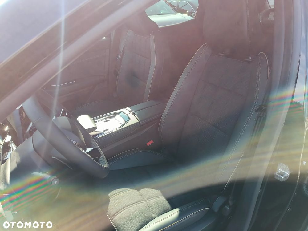 Renault Austral 1.2 E-Tech Full Hybrid 200 Iconic MMT - 10
