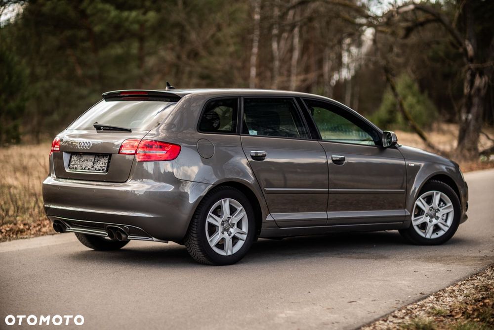 Audi A3 Sportback 2.0 TFSI (DSG) S tronic S line Sportpaket plus - 8