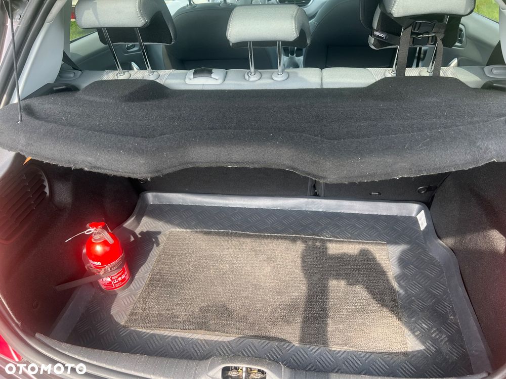 Peugeot 208 1.4 VTi Allure - 38