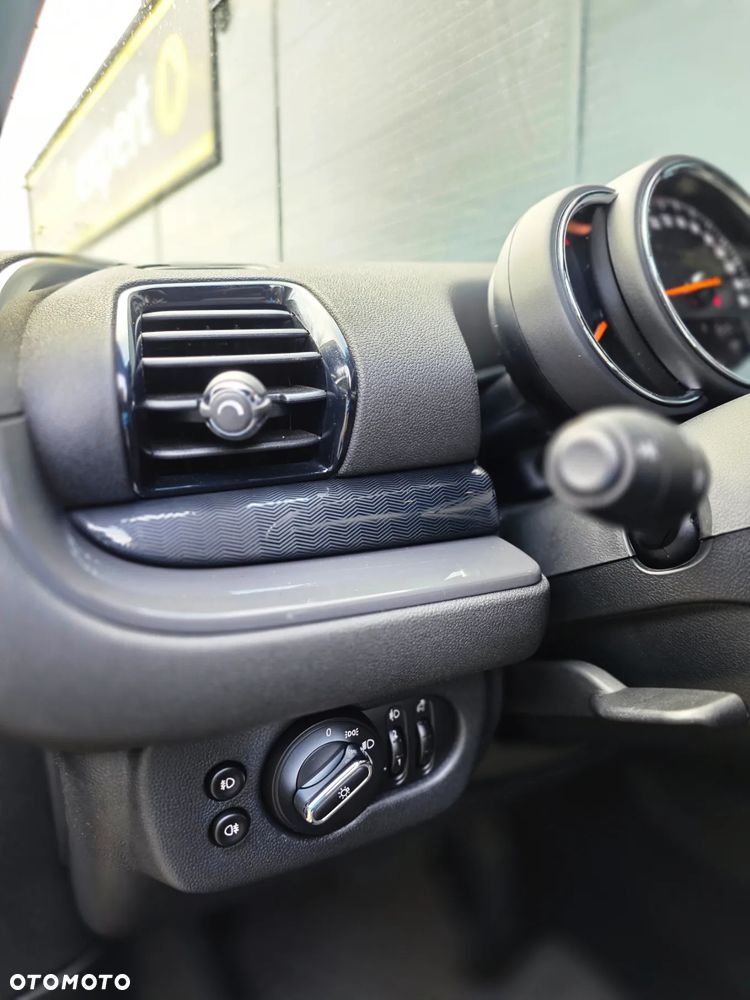 MINI Clubman Cooper - 18