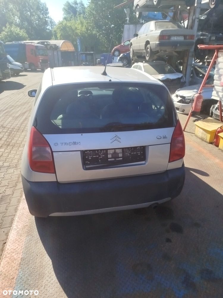 Citroen  C2  na części. - 10